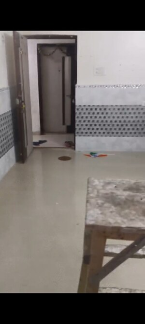 Room in 1 BHK Apartment at Sai Rydam Grapes Tower, Nalasopara West – for Rent