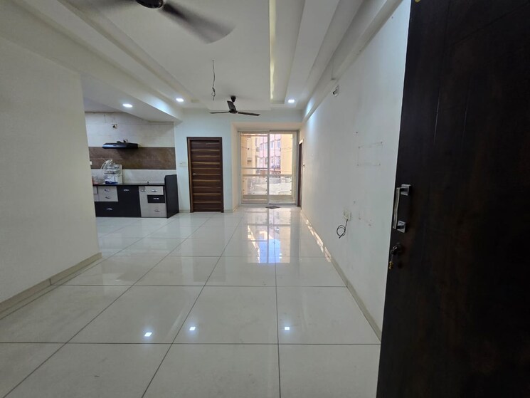 Living Room, new vip road 3 Bedroom 1700 Sq.Ft. Apartment In New Vip Road Vadodara 9681414
