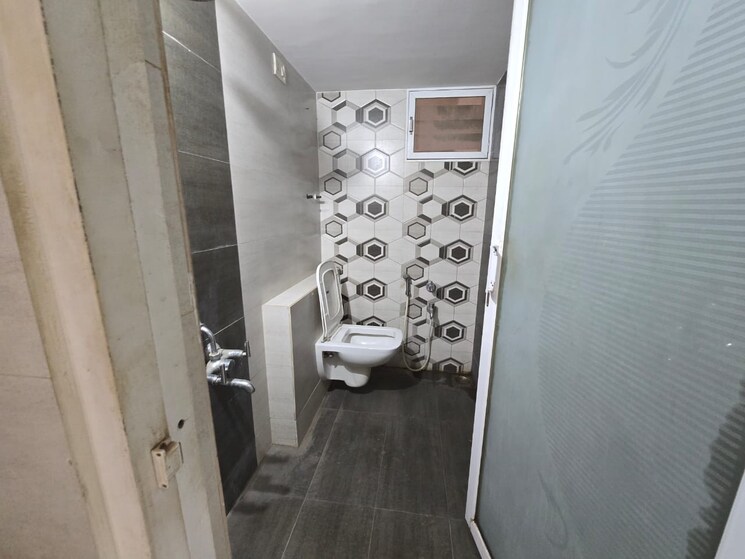 Bathroom, new vip road 3 Bedroom 1700 Sq.Ft. Apartment In New Vip Road Vadodara 9681414