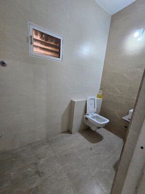 Bathroom in 3 BHK Apartment at New Vip Road – for Rent