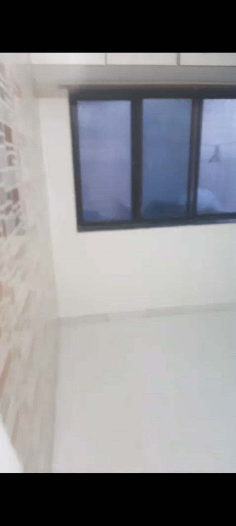 Room, kurla east 1 Bedroom 450 Sq.Ft. Apartment In Kurla East Mumbai 9681421