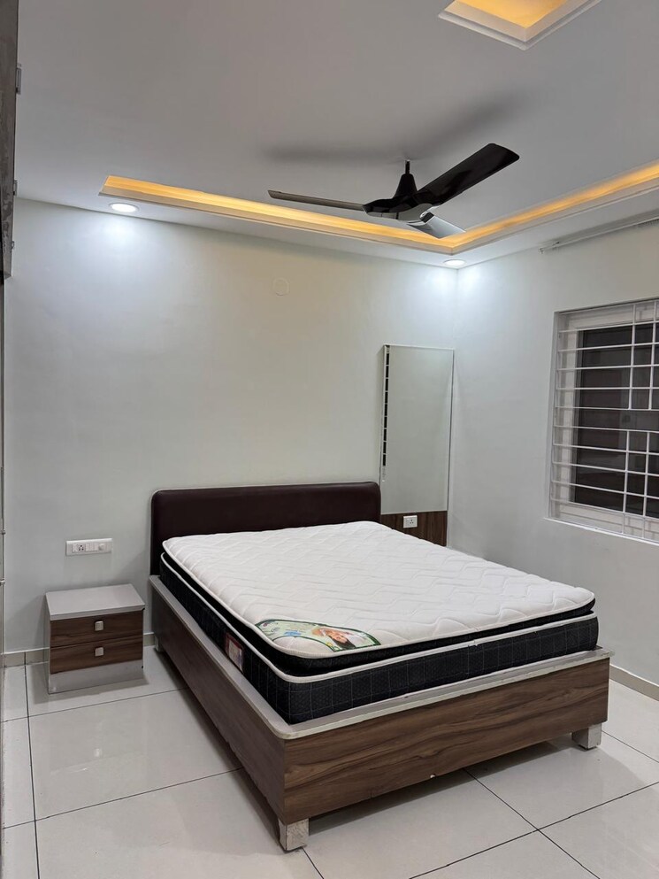 Bedroom, vishnu-vistara 3 Bedroom 1890 Sq.Ft. Apartment In Hi Tech City Hyderabad 9681437