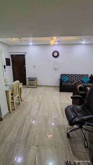 Master Bedroom in 2.5 BHK Apartment at The Retreat Gurgaon, Sector 41 – for Rent