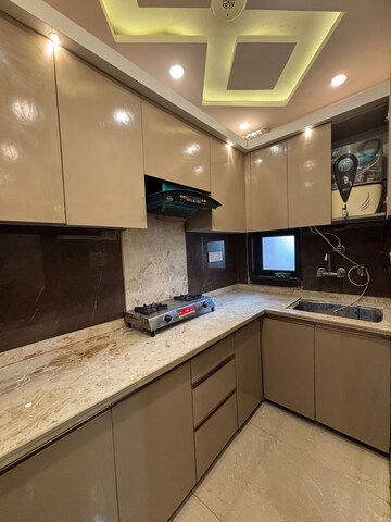 Kitchen in 1 BHK Builder Floor at Dwarka Mor – for Rent