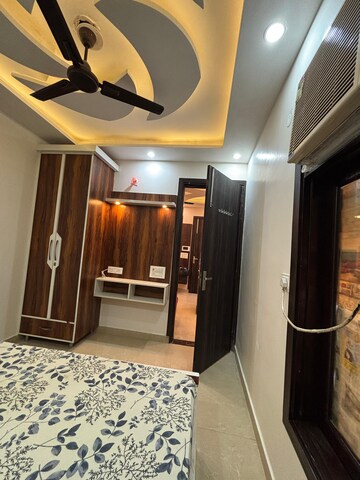 Bedroom in 1 BHK Builder Floor at Dwarka Mor – for Rent