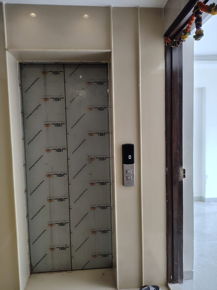 undefined, sanket-solitaire-aawas 2 Bedroom 678 Sq.Ft. Apartment In Chembur Mumbai 9681482