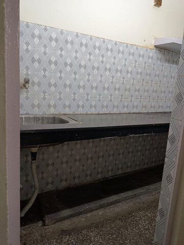 Bathroom in 1 BHK Builder Floor at Lajpat Nagar 4 – for Rent