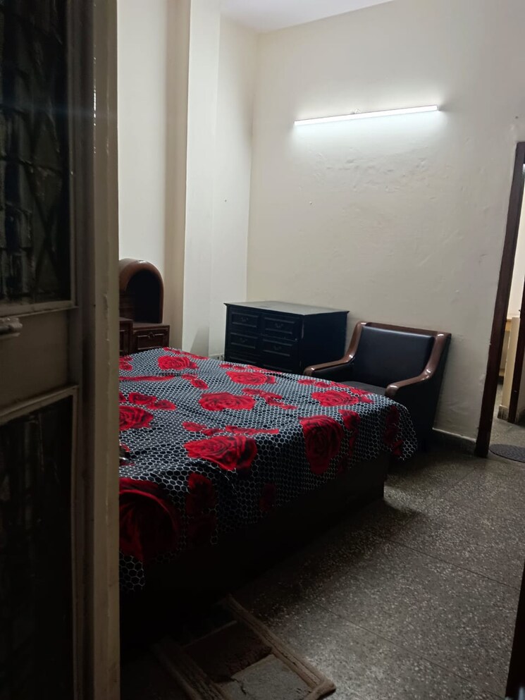 Bedroom, lajpat nagar 4 1 Bedroom 356 Sq.Ft. Builder Floor In Lajpat Nagar 4 Delhi 9681479