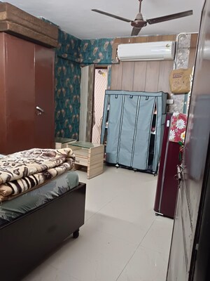 1 RK Builder Floor For Rent in Lajpat Nagar 4