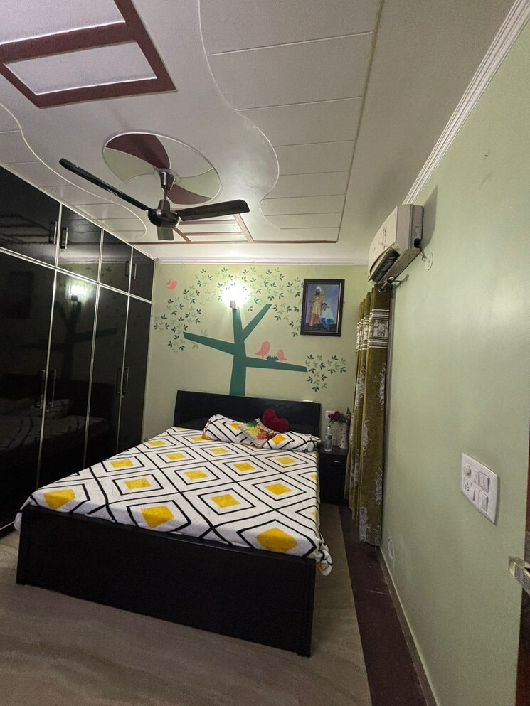 Bedroom, saurabh-niwas 2.5 Bedroom 1200 Sq.Ft. Penthouse In Sector 40 Gurgaon 9681502