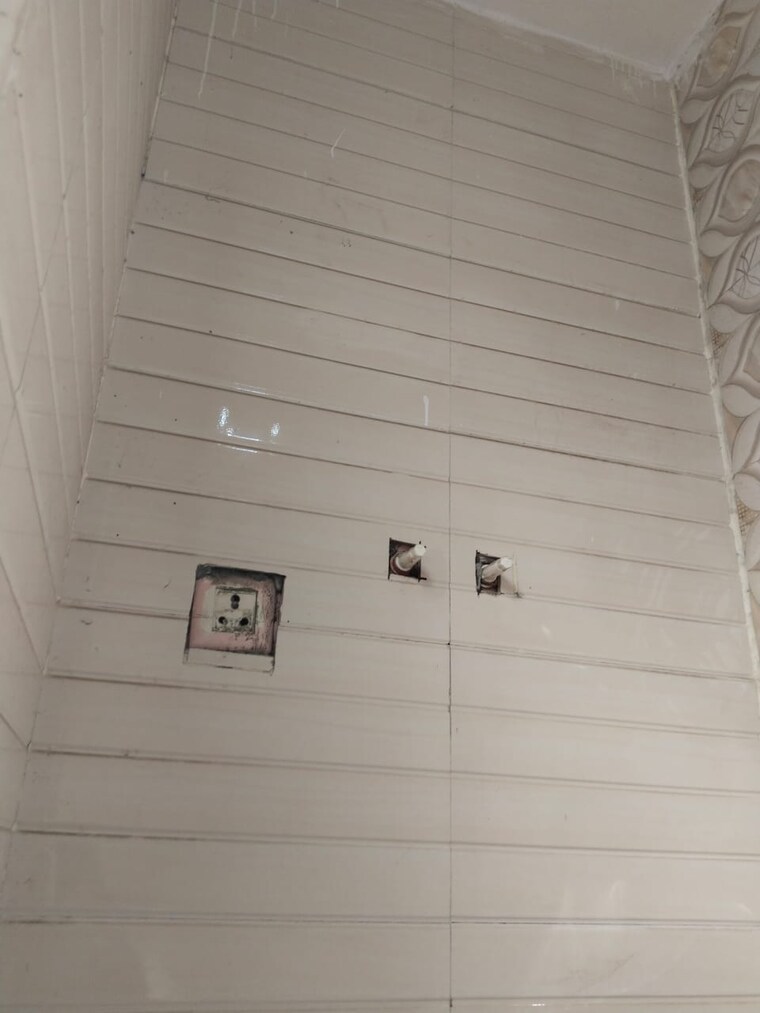 Bathroom, sector 46 2 Bedroom 1289 Sq.Ft. Builder Floor In Sector 46 Gurgaon 9681509