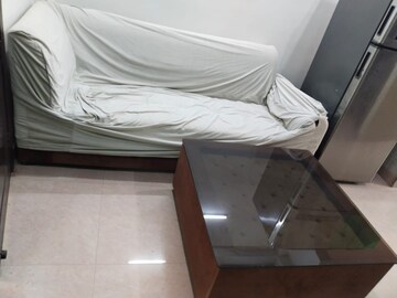 Bathroom in 2 BHK Builder Floor at Sector 46 – for Rent