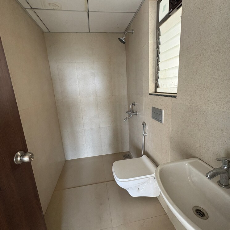 Bathroom, runwal-gardens-north-avenue 3 Bedroom 856 Sq.Ft. Apartment In Ghariwali N V Thane 9681536