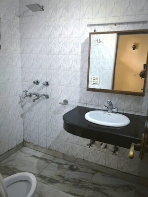 Bathroom in 2 BHK Builder Floor at Ansal Plaza Sector-23, Sector 23 – for Rent