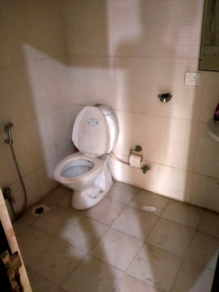 Master Bedroom, sector 23 2 Bedroom 1450 Sq.Ft. Builder Floor In Sector 23 Gurgaon 9681544