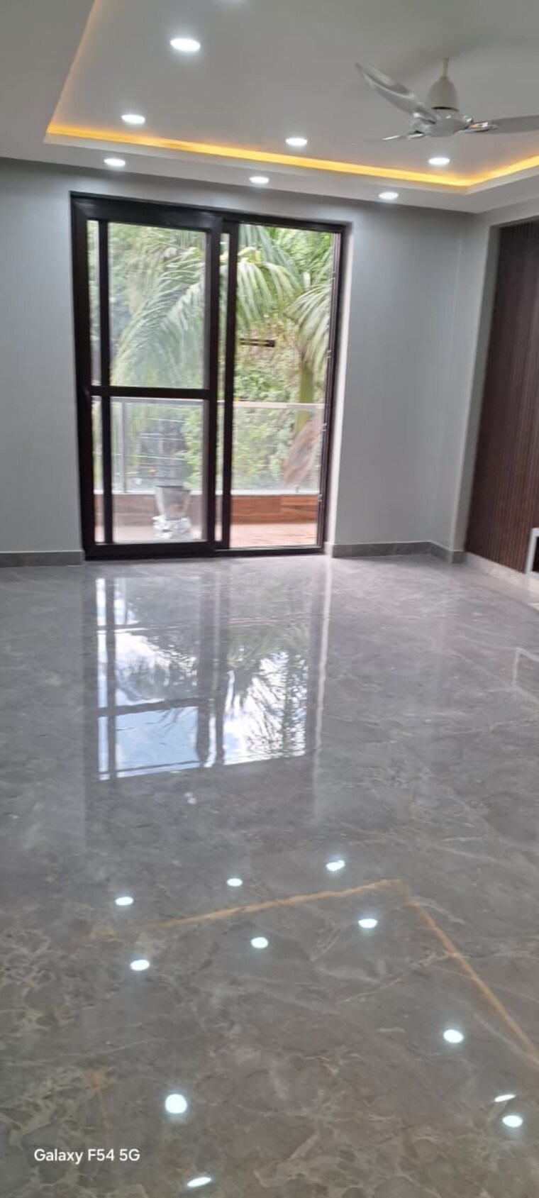 Room, sector 23 3 Bedroom 1850 Sq.Ft. Builder Floor In Sector 23 Gurgaon 9681553