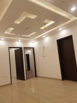 Room in 2 BHK Builder Floor at Palam Vihar – for Rent