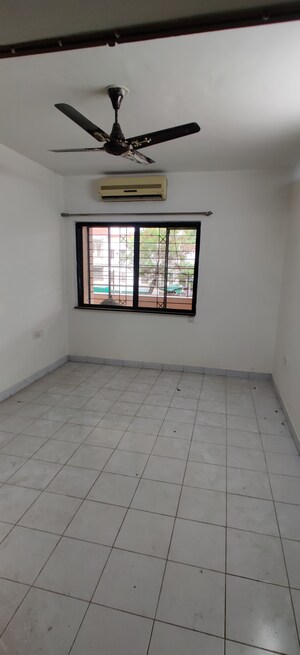 2 BHK Apartment For Rent in Golf Residency Yerawada, Yerawada
