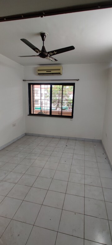 2 BHK Apartment For Rent in Golf Residency Yerawada, Yerawada