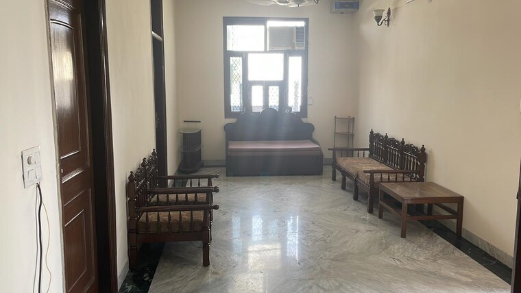 Living Room, sector 23 2 Bedroom 1250 Sq.Ft. Builder Floor In Sector 23 Gurgaon 9681584