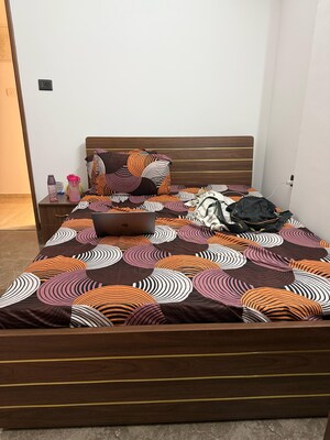 Bedroom in 3 BHK Apartment at Golf Residency Yerawada, Yerawada – for Rent