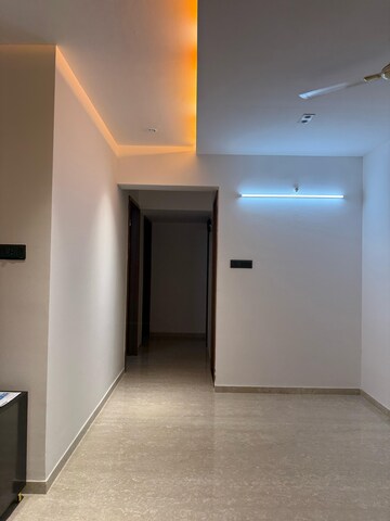 Room in 3 BHK Apartment at Golf Residency Yerawada, Yerawada – for Rent