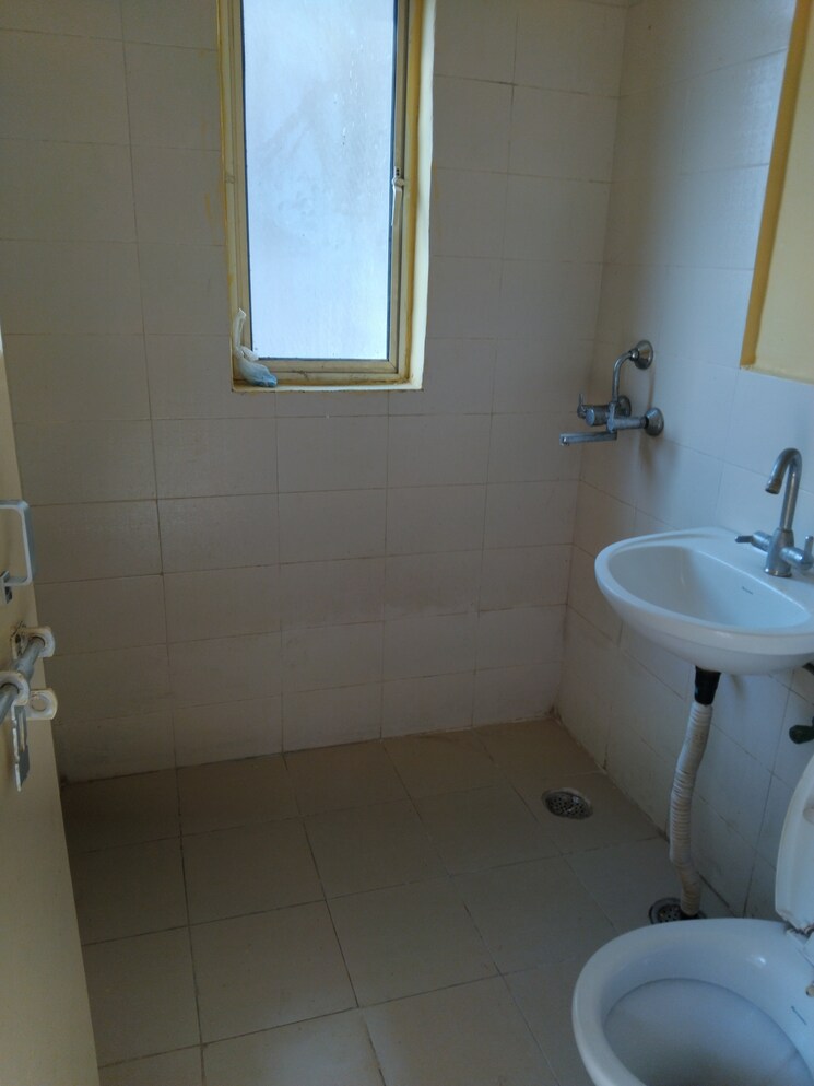 Bathroom, conscient-habitat-78 2 Bedroom 517 Sq.Ft. Apartment In Sector 78 Faridabad 9681609