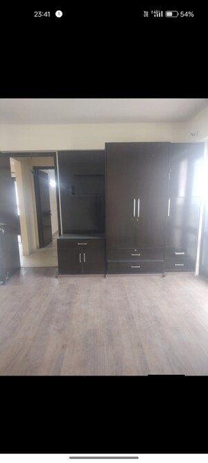 Room in 2 BHK Apartment at Vashisht Heights, Sector 87 – for Sale