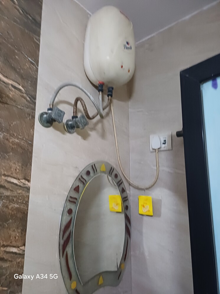 Bathroom, kopar khairane sector 14 2 Bedroom 650 Sq.Ft. Apartment In Kopar Khairane Sector 14 Navi Mumbai 9681625