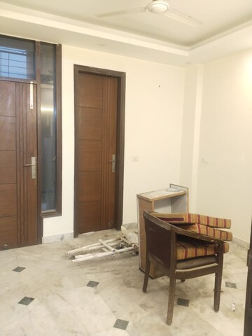 Living Room in 3 BHK Builder Floor at Chittaranjan Park – for Rent