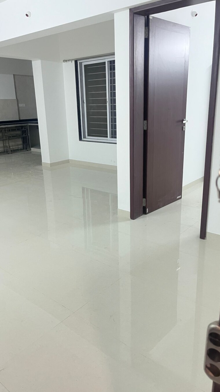 undefined, tulshibagwale colony 3 Bedroom 1300 Sq.Ft. Apartment In Tulshibagwale Colony Pune 9681650