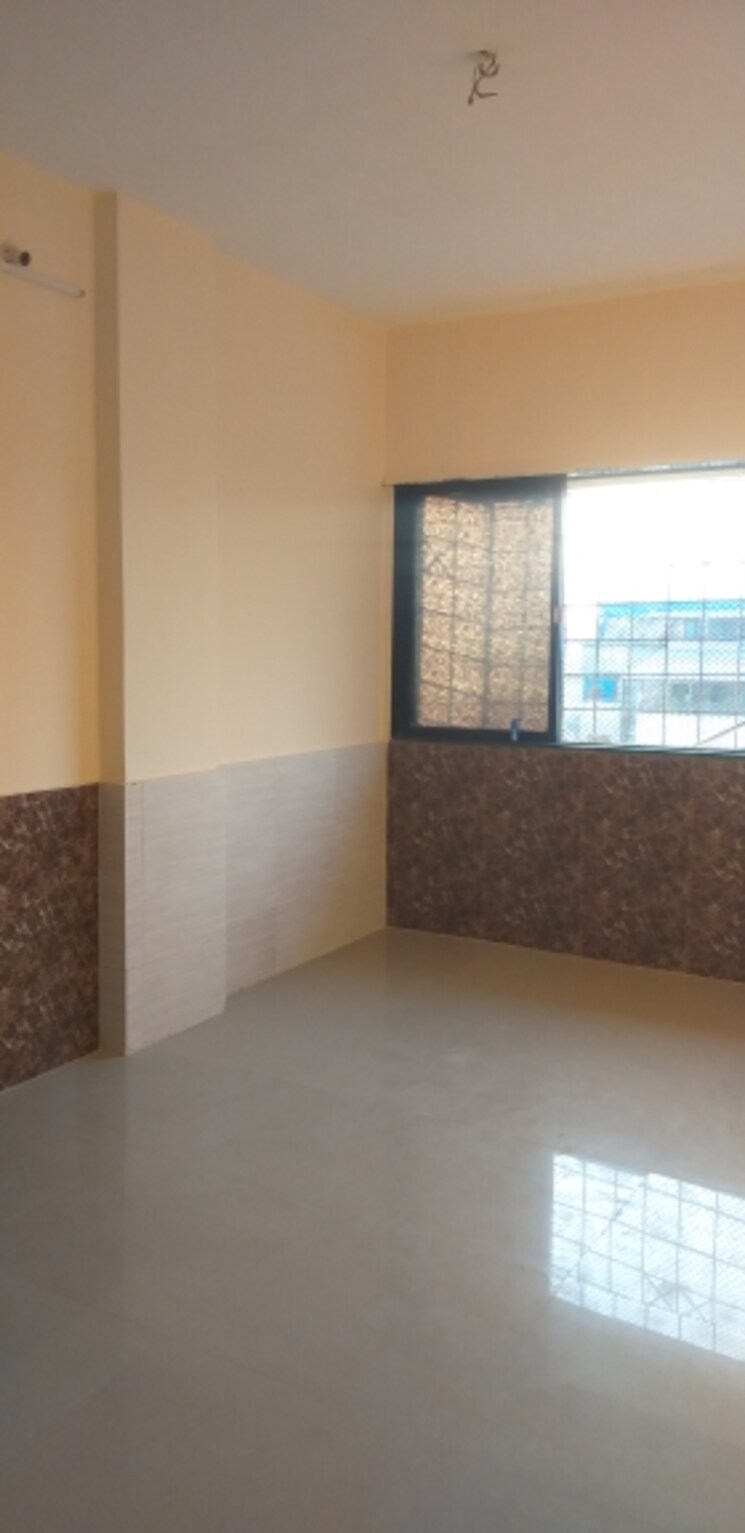 Room, thane west 1 Bedroom 460 Sq.Ft. Apartment In Thane West Thane 9681654