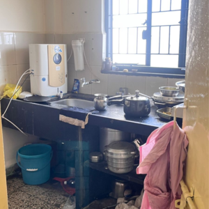 Team Area in 1 BHK Apartment at Aranyeshwar Nagar – for Rent