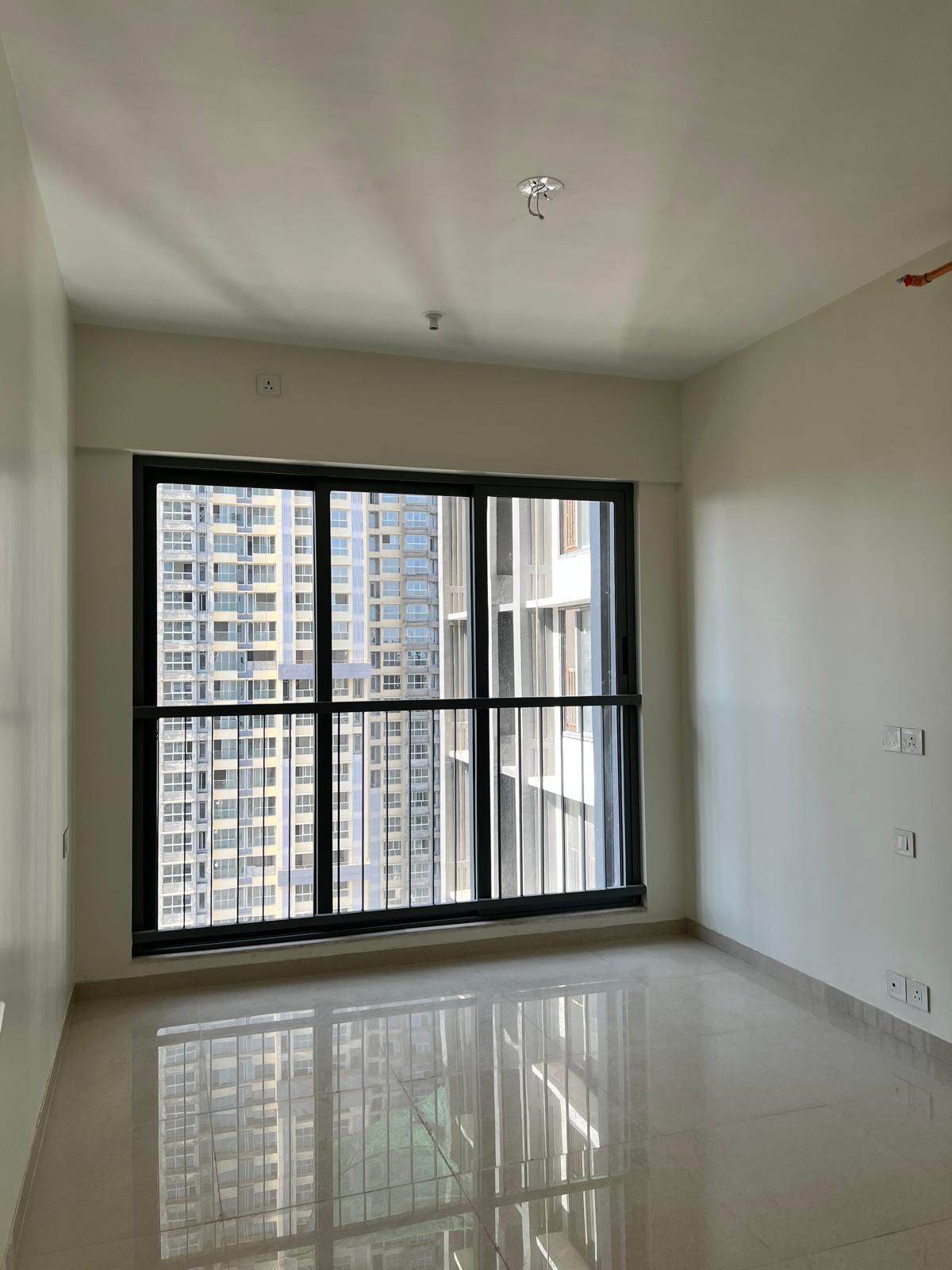 2 BHK Apartment For Rent in Kalpataru Elitus