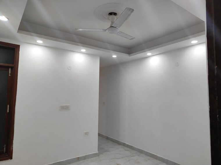 Room, saket 1 Bedroom 500 Sq.Ft. Builder Floor In Saket Delhi 9681667