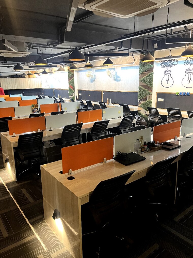 Team Area, janakpuri Commercial Office Space 3000 Sq.Ft. In Janakpuri Delhi 9681668