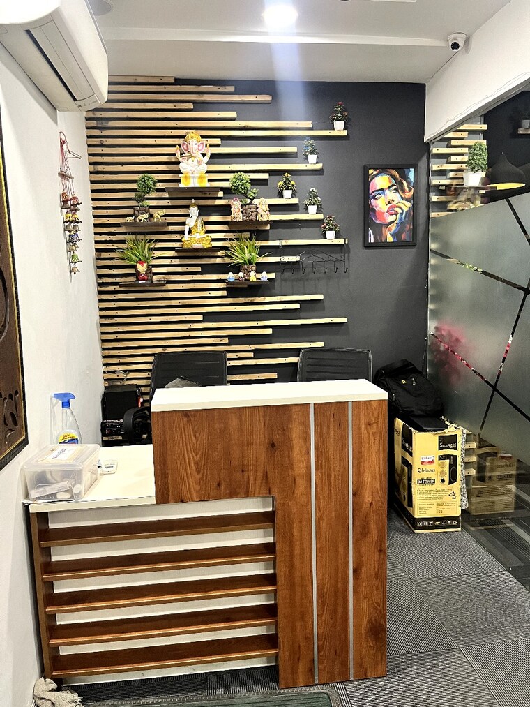 undefined, janakpuri Commercial Office Space 3000 Sq.Ft. In Janakpuri Delhi 9681668