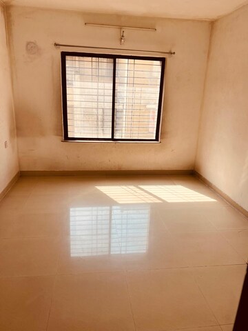 Room in 3 BHK Apartment at RK Lunkad Nisarg Nirmiti, Pimple Saudagar – for Rent