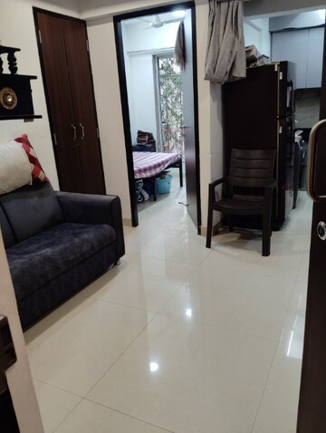 Lift in 2 BHK Apartment at Hubtown Harmony B Wing, Matunga – for Sale