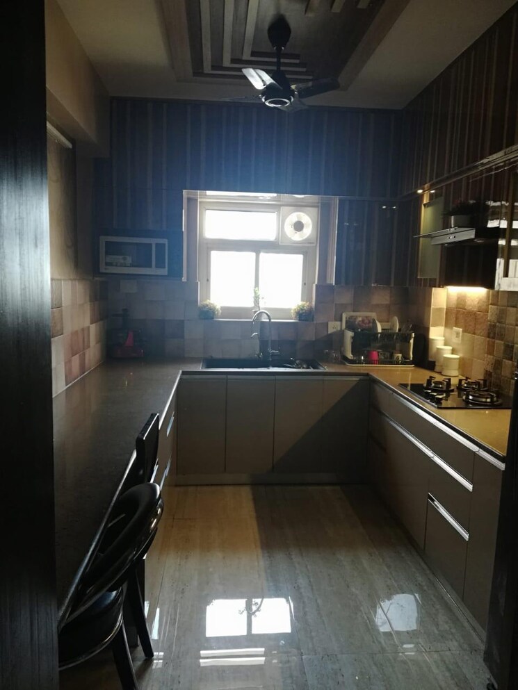 Kitchen, logix-blossom-county 3 Bedroom 1350 Sq.Ft. Apartment In Sector 137 Noida 9681681