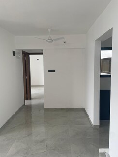 3 BHK + Extra Room Apartment For Sale in Mantra Mirari