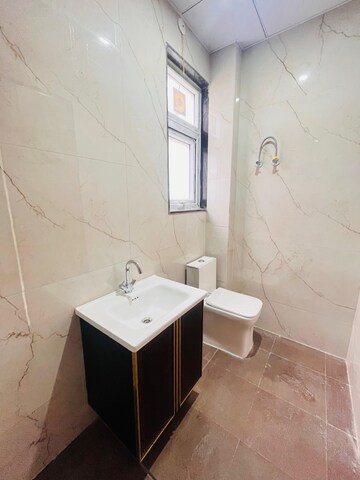 Bathroom in Studio Builder Floor at Sector 47 – for Rent