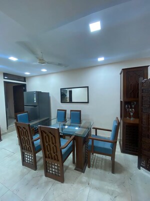 Living Room in 3 BHK Builder Floor at Sector 83 – for Rent