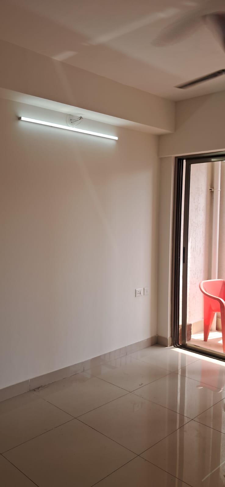 2 BHK Apartment For Rent in Tata Avaha