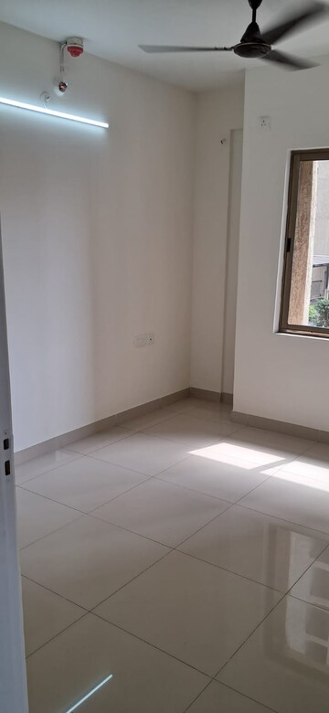 Room in 2 BHK Apartment at Tata Avaha, Ranjnoli – for Rent