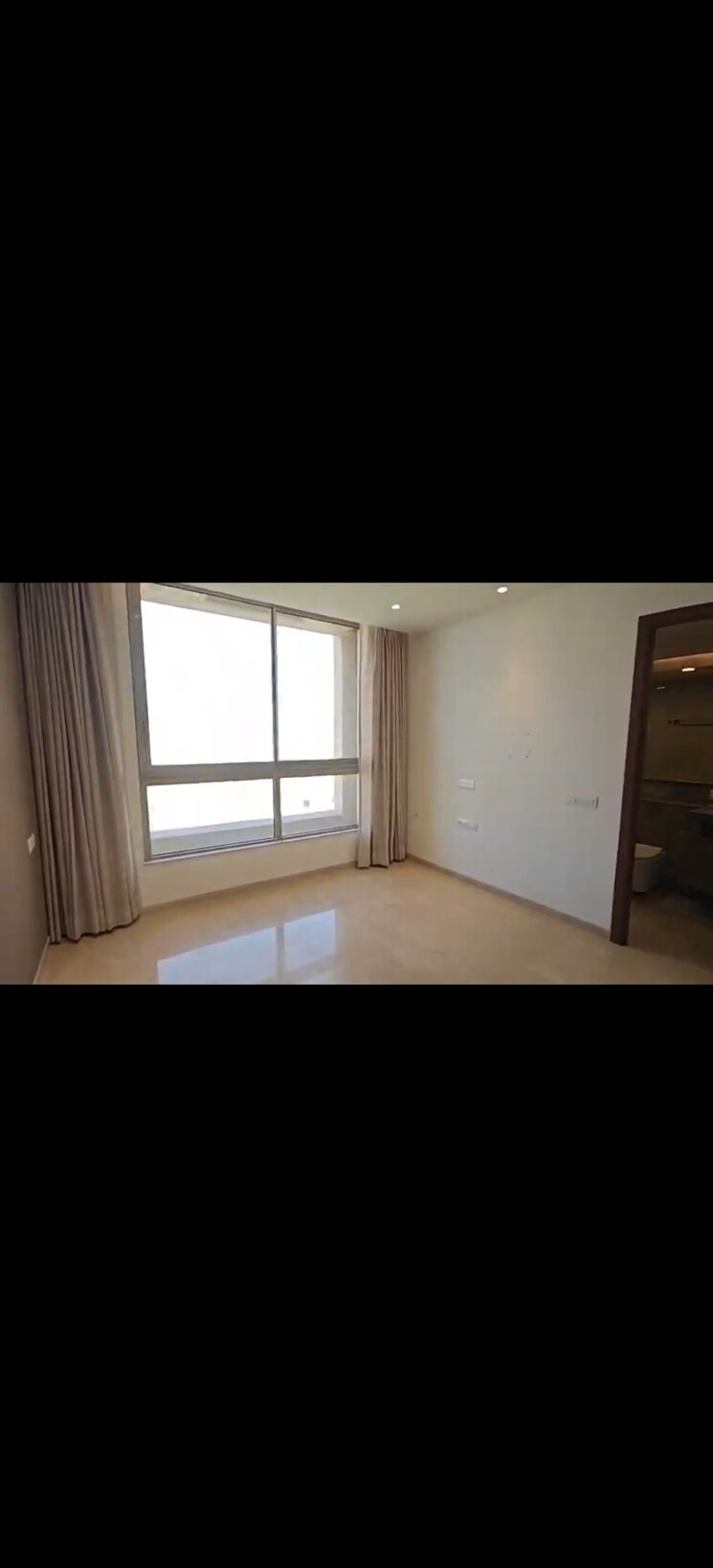 Room, hiranandani-lake-enclave-glendale 3 Bedroom 1200 Sq.Ft. Apartment In Thane West Thane 9681746