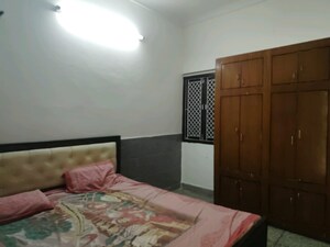 Bedroom in 4 BHK Builder Floor at Sector 50 – for Rent