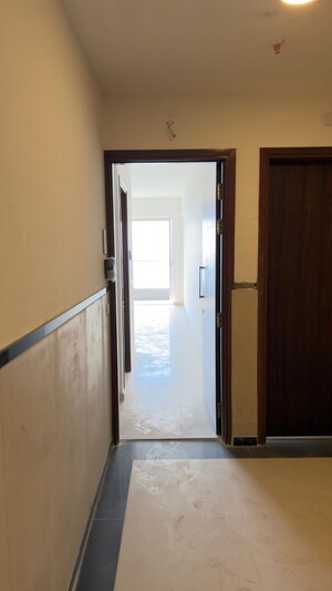 Room in 2 BHK Apartment at Courtyard by Narang Realty and The Wadhwa Group, Pokhran Road No Two – for Sale