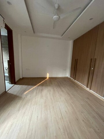 Master Bedroom in 3 BHK Builder Floor at Kalkaji – for Rent