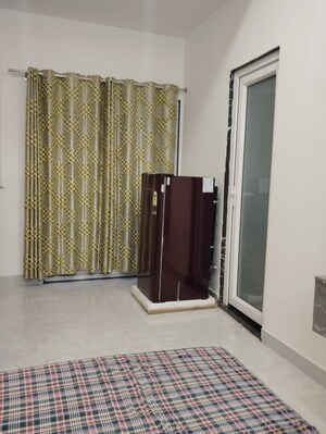 1 RK Builder Floor For Rent in Sector 45